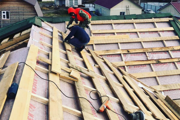 Частичный ремонт крыши в частном доме